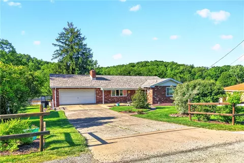 170 Crawford Ln, Belle Vernon, PA 15012
