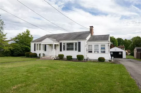 2937 Ligonier St, Latrobe, PA 15650