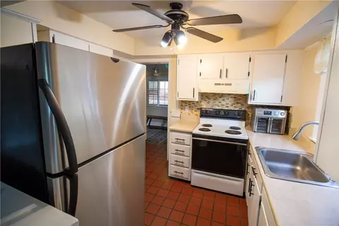 509 Bascom Ave, Pittsburgh, PA 15212 photo 8