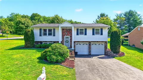 625 Stamford Dr, Greensburg, PA 15601