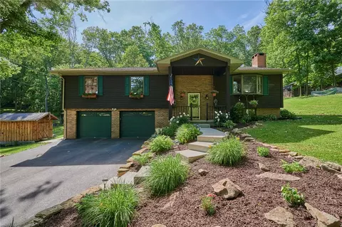 483 Pony Farm Rd, Kittanning, PA 16201