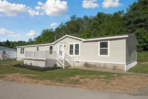 247 Polo Dr, Shelocta, PA 15774