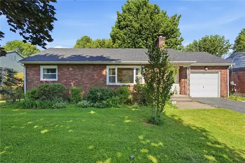 646 S 3rd St, Sharpsville, PA 16150