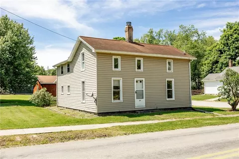 211 Home St, Mercer, PA 16137