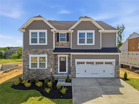 7011 Jones Ln, Mars, PA 16046