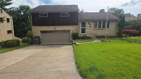 1094 Greenwood Dr, Pittsburgh, PA 15236
