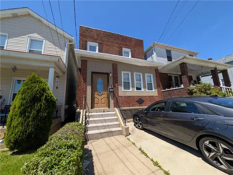 509 Locust St, Turtle Creek, PA 15145