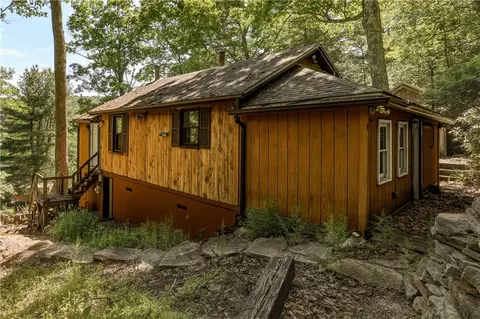 160 Forest Ave, Somerset, PA 15501