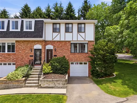 4400 Laurel Oak Dr, Allison Park, PA 15101