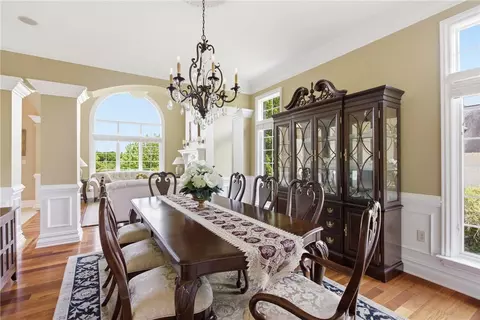 Dining - 2114 N Villa Ct, Gibsonia, PA 15044 photo 1 of 2