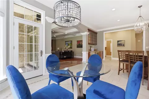 Dining - 2114 N Villa Ct, Gibsonia, PA 15044 photo 2 of 2