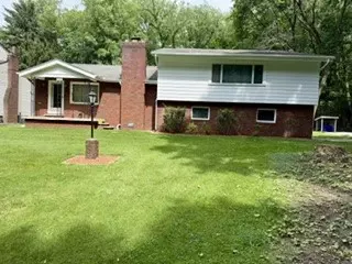304 N Scott St, New Castle, PA 16101