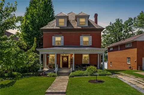 221 N Wade Ave, Washington, PA 15301