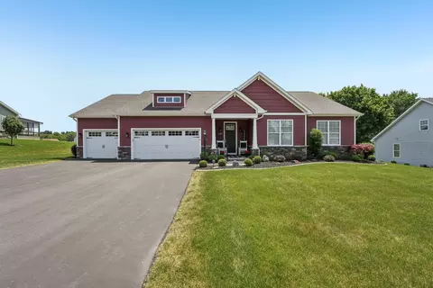 549 Landing Ct, Apollo, PA 15613
