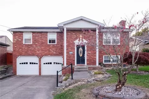 2759 Brodhead Rd, Aliquippa, PA 15001