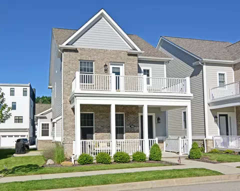 33 2nd, Oakmont, PA 15139