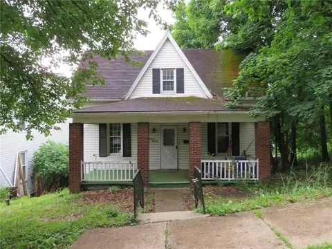 1111 Tyndall St, Pittsburgh, PA 15204