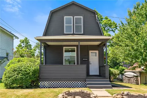 1447 5th St, Natrona Heights, PA 15065