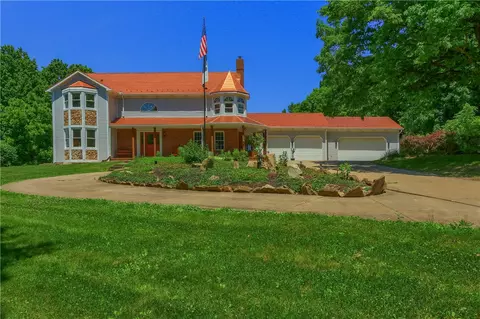 995 Park Quarry Rd, Freedom, PA 15042