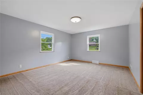 Bedroom - 2659 River Rd, Vandergrift, PA 15690 photo 1 of 3