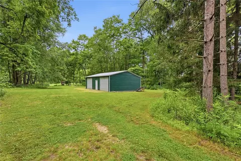 Exterior - 2659 River Rd, Vandergrift, PA 15690 photo 6 of 7