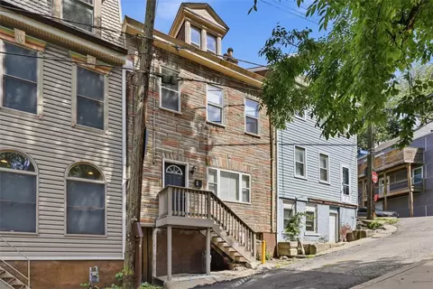31 Eleanor St, Pittsburgh, PA 15203
