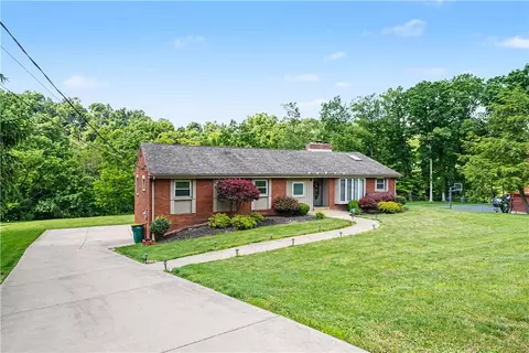 3466 Ridgewood Dr, Pittsburgh, PA 15235