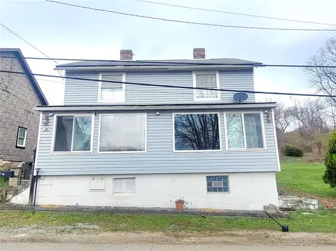 36 Clopper St, Herminie, PA 15637