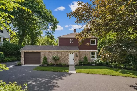 617 Argonne Blvd, Ellwood City, PA 16117
