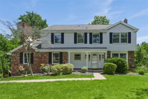 112 Marshall Dr, Mt. Lebanon, PA 15228
