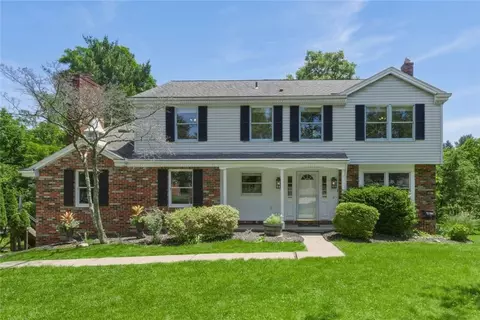 112 Marshall Dr, Mt. Lebanon, PA 15228