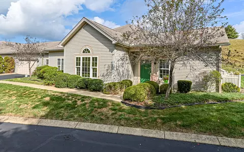 592 Monroe, Freedom, PA 15042