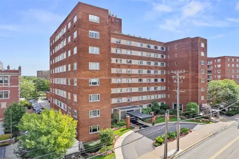 128 N Craig St #415, Pittsburgh, PA 15213