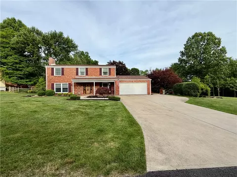 5005 Northlawn Cir, Murrysville, PA 15668