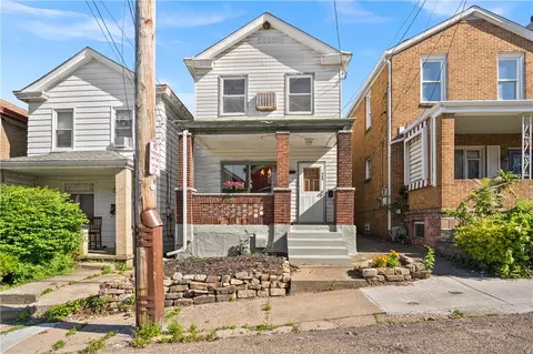 72 Frazier Ave, Mckees Rocks, PA 15136