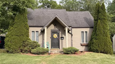 212 Seneca, New Kensington, PA 15068