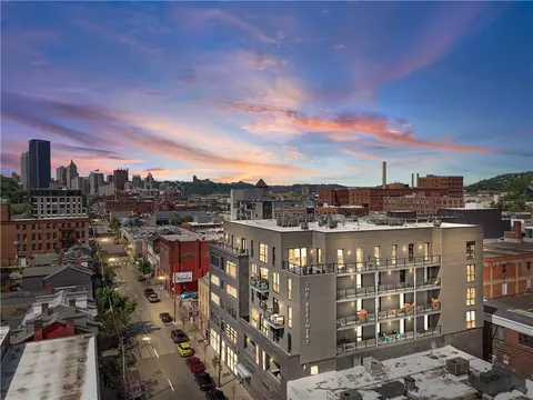 2545 Penn Ave #204, Pittsburgh, PA 15222