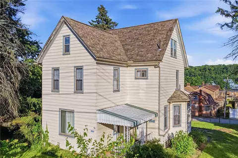 109 1st St, Dravosburg, PA 15034