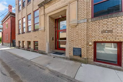 1822 Harcum Way #1, Pittsburgh, PA 15203