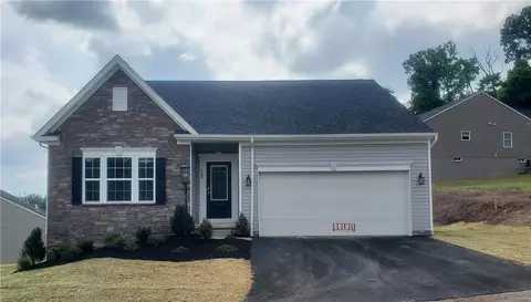 268 Olivia Dr, New Kensington, PA 15068