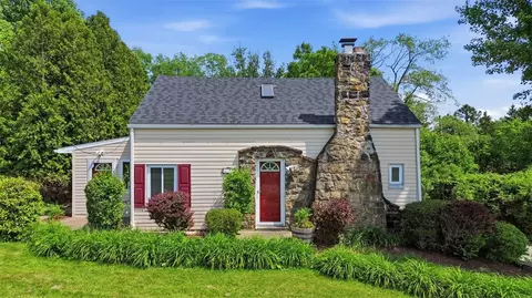 123 Cemetery Rd, Slippery Rock, PA 16057