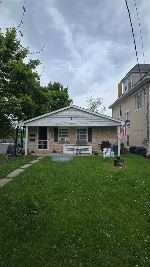 125 Freeport St, Delmont, PA 15626
