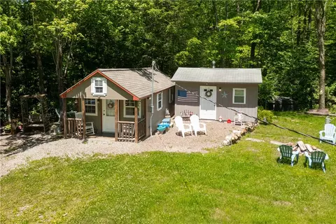 120 New Beaver Creek Rd, Markleysburg, PA 15459