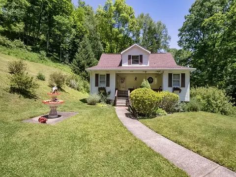 2951 Phillips, Lower Burrell, PA 15068