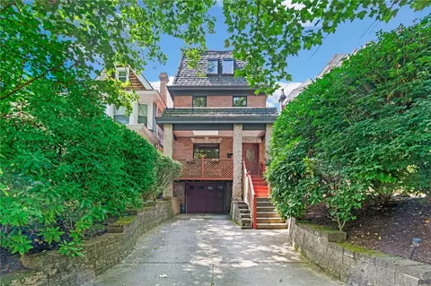 130 Lincoln Ave, Swissvale, PA 15218