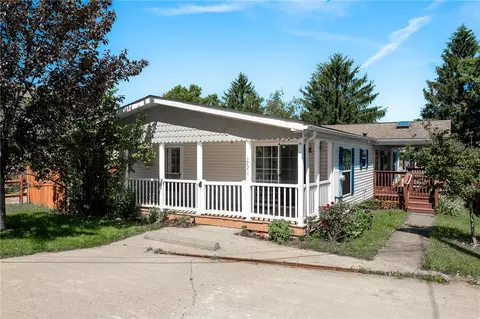 1726 Getty Ave, Indiana, PA 15701
