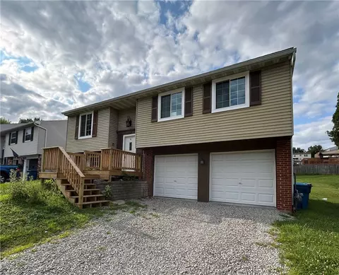 181 Jade Dr, Verona, PA 15147