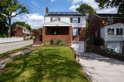 744 Allegheny River Blvd, Oakmont, PA 15139