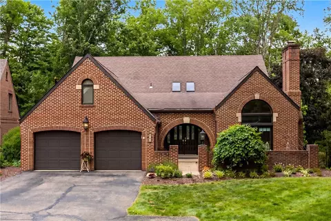 4191 Rothschild Ct, Allison Park, PA 15101