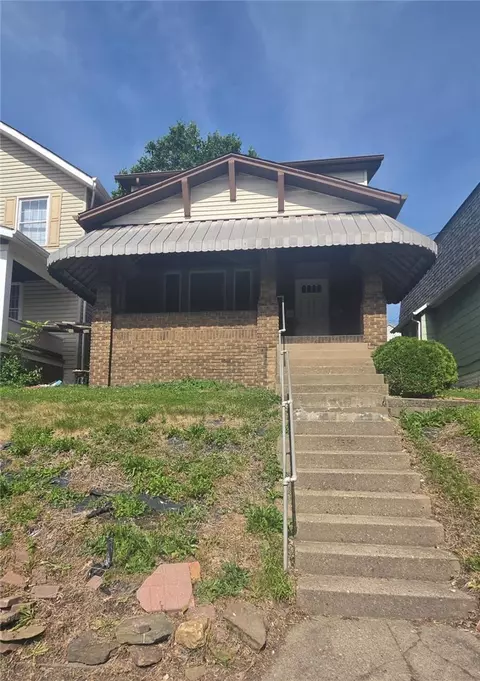 1510 Victoria Ave, New Kensington, PA 15068